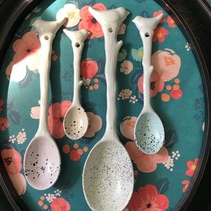 Measuring spoons. Excellent condition.